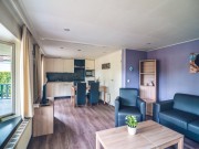 Accommodatie 4 - 2019  - Veranda Bungalowchalet 4 pers (5).jpg