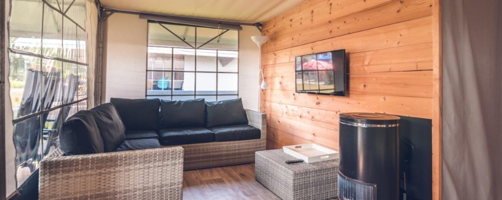 Accommodatie 7 - 2019  - Tentvilla 6 pers (3).jpg
