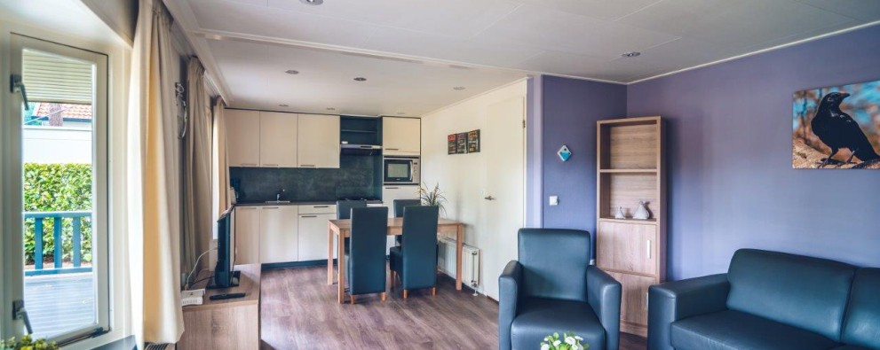 Accommodatie 4 - 2019  - Veranda Bungalowchalet 4 pers (5).jpg