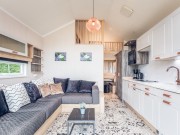 ACK 210630-60 (tinyhouse j32).jpg