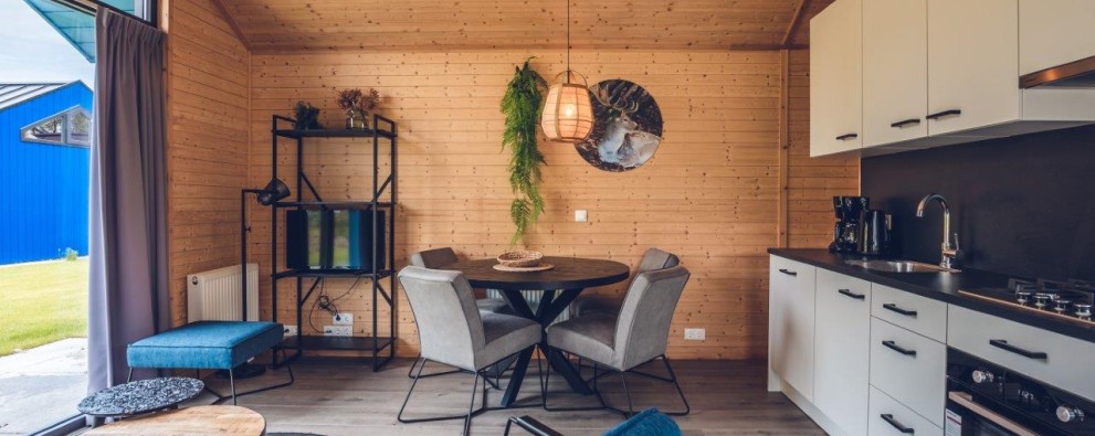 2023 - Jachtchalet 4 pers (11).jpg