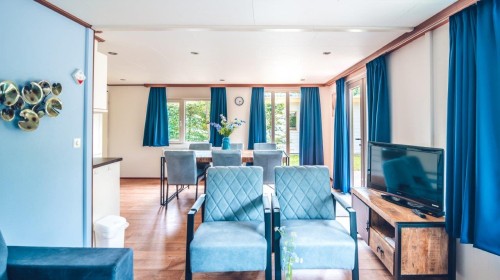 Accommodatie 3 - 2019  - Bungalowchalet + 6 pers (6).jpg