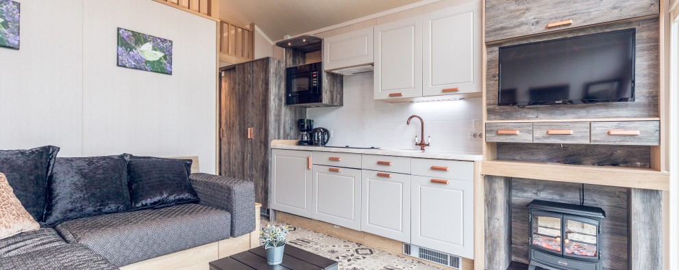 ACK 210630-59 (tinyhouse j32).jpg