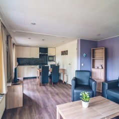 Accommodatie 4 - 2019  - Veranda Bungalowchalet 4 pers (5).jpg